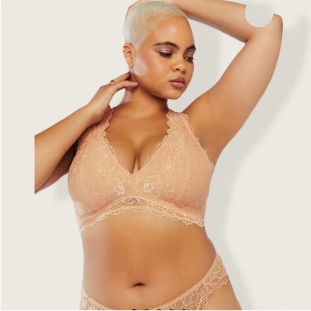 Savage X Fenty Lace Bralette in Nude